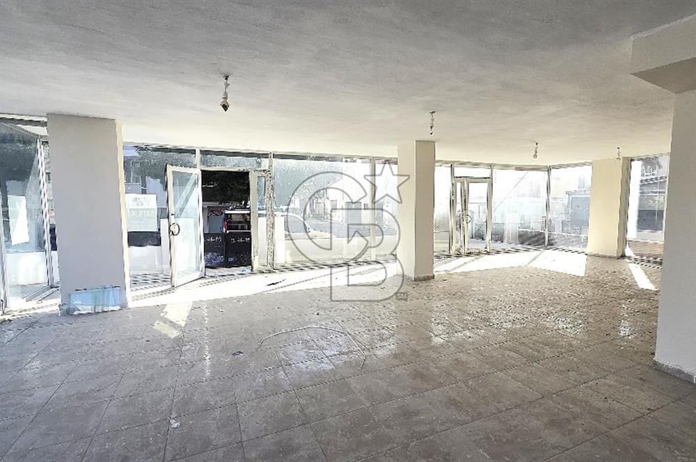 MERKEZİ KONUMLU BAHÇELİ 422 M2 SATILIK DÜKKAN