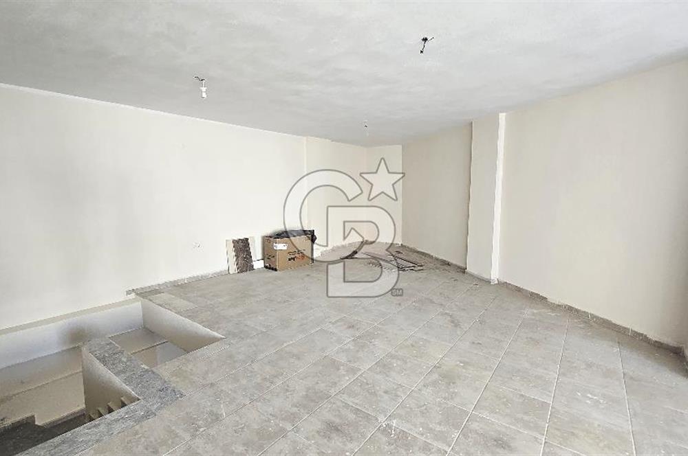 MERKEZİ KONUMLU BAHÇELİ 422 M2 SATILIK DÜKKAN