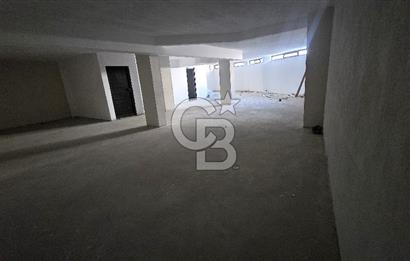 MERKEZİ KONUMLU BAHÇELİ 422 M2 SATILIK DÜKKAN