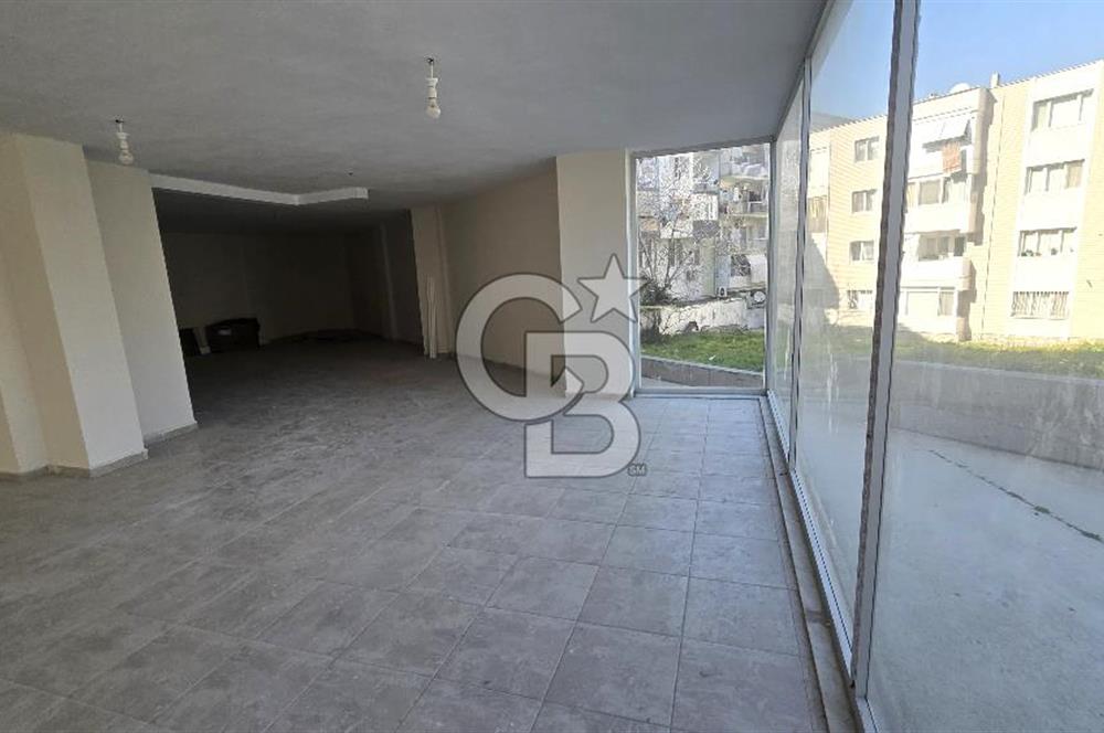 MERKEZİ KONUMLU BAHÇELİ 422 M2 SATILIK DÜKKAN