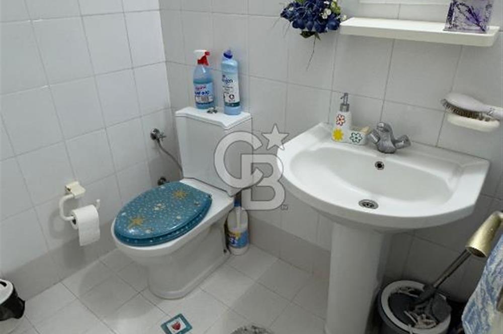 Basın Sitesi’nde Nezih Sokakta, Ferah ve Bakımlı 3+1 Ara Kat Daire
