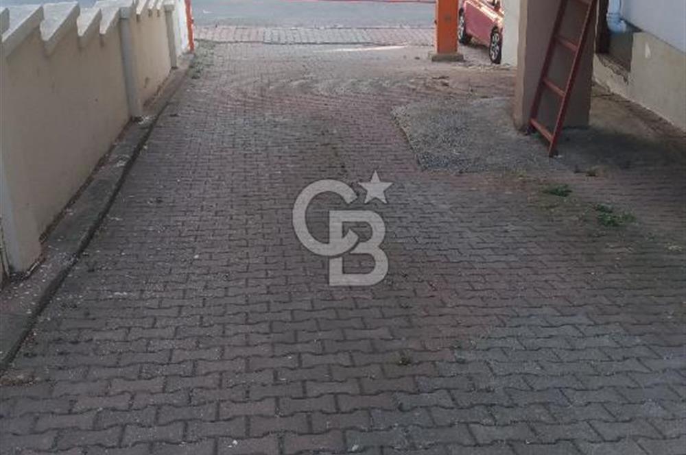 TATLISU DA SİTE İÇİ KULLANIŞLI TEMİZ SATILIK 3+1