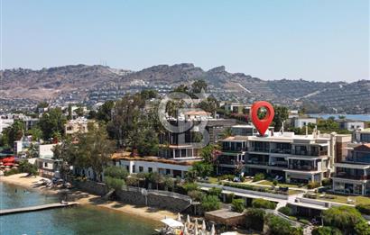 Yalıkavak Tilkicik'te Denize Sıfır Yalı Dairesi