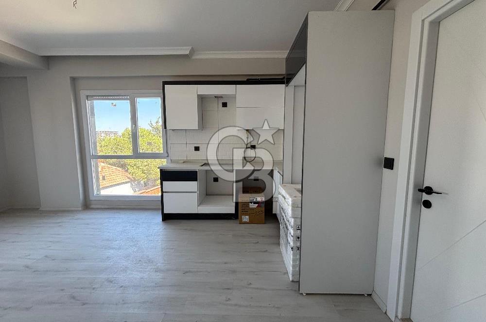 MENEMEN SEYREK TE SATILIK SIFIR ARAKAT 1+1 DAİRE