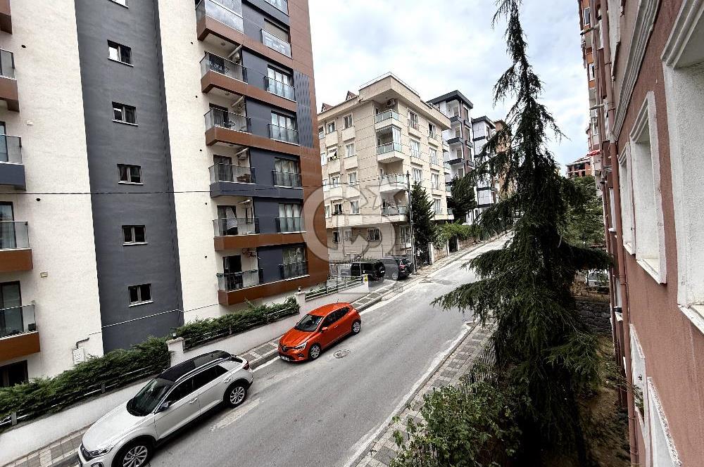 Ümraniye Mehmet Akif Mahallesi nde Satılık 3+1 Daire