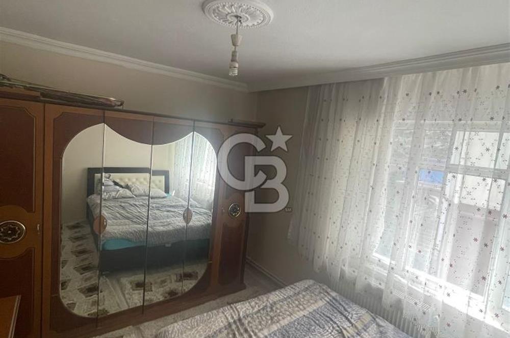 ACİL DEMETEVLERDE AVM KARŞISI KAÇMAZ FIRSAT DAİRE ACİL