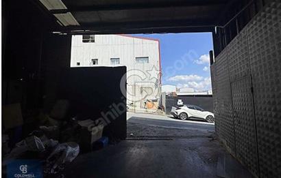 AKÇABURGAZ SANAYİ MERKEZİNDE 700M2 KİRALIK