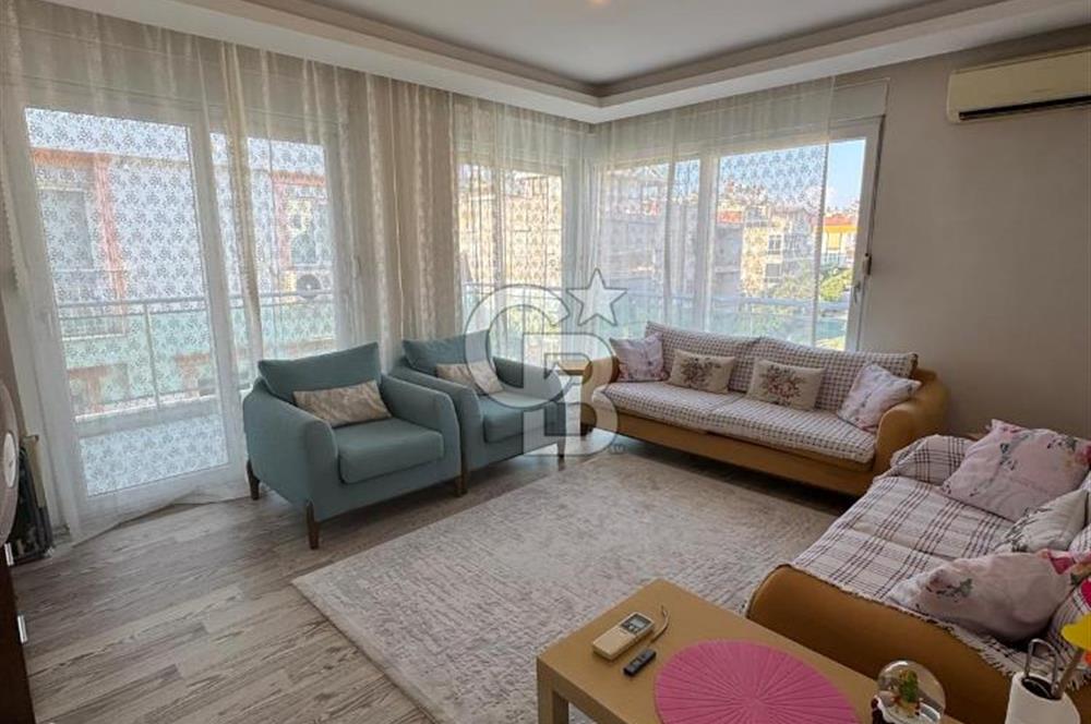 KANAL MAHALLESİNDE SATILIK 5+1 GENİŞ KULLANIŞLI DAİRE