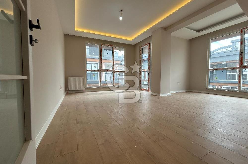 ÇAMLICA ADEN KONAKLARI SİTESİ SATILIK 4+1 ÇATI DUBLEX DAİRE