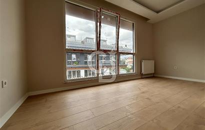 ÇAMLICA ADEN KONAKLARI SİTESİ SATILIK 4+1 ÇATI DUBLEX DAİRE