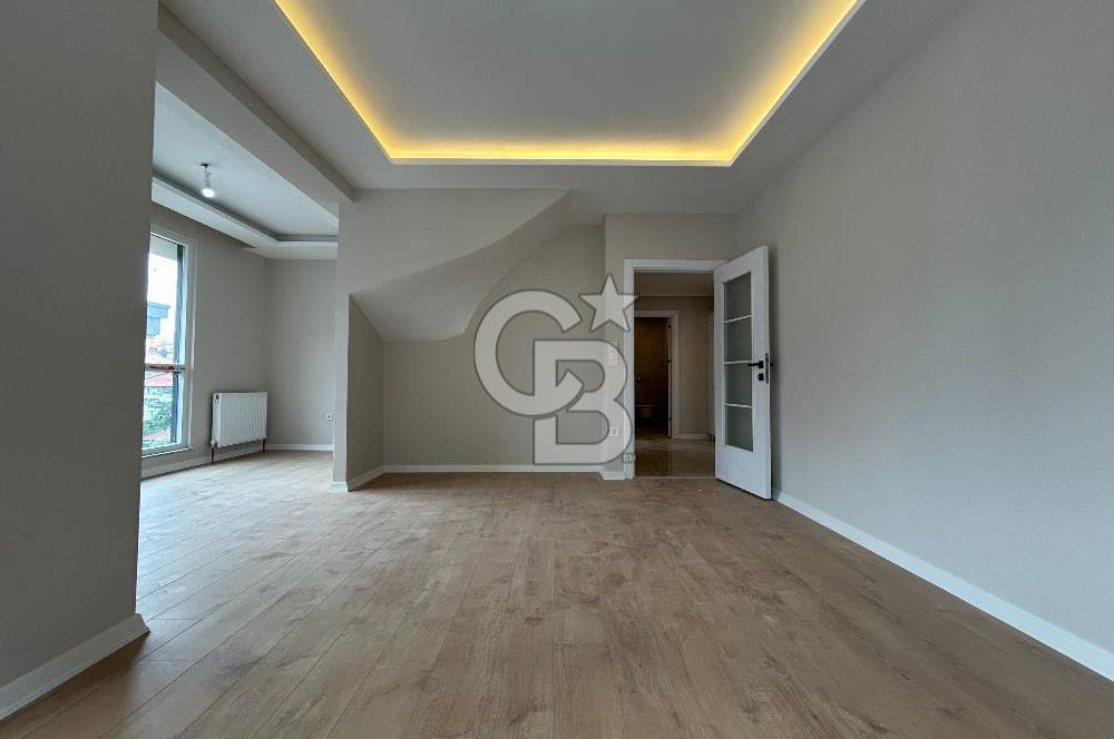 ÇAMLICA ADEN KONAKLARI SİTESİ SATILIK 4+1 ÇATI DUBLEX DAİRE
