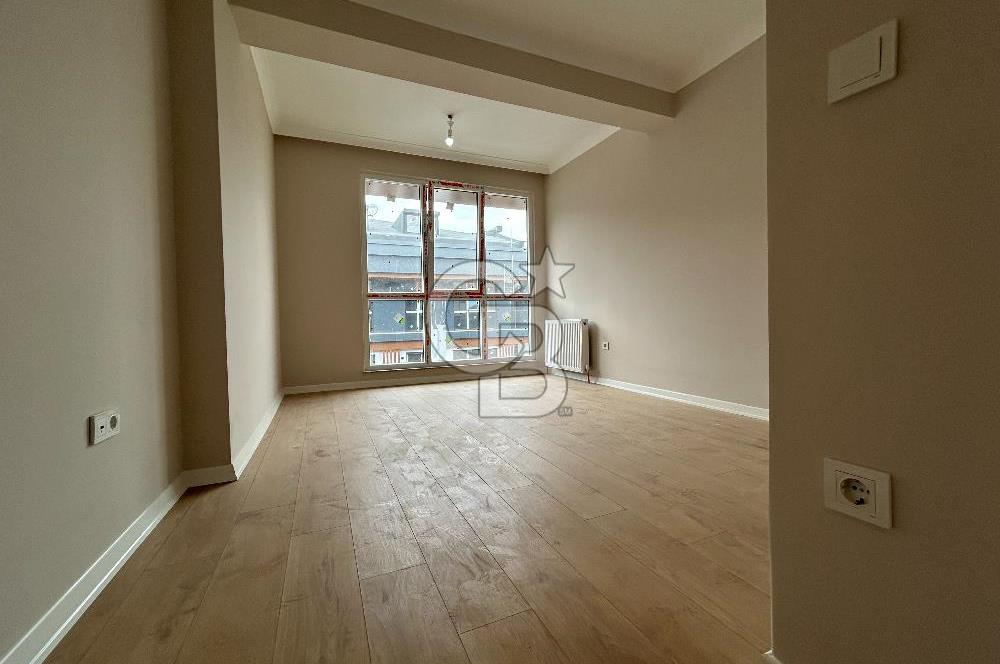 ÇAMLICA ADEN KONAKLARI SİTESİ SATILIK 4+1 ÇATI DUBLEX DAİRE