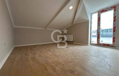 ÇAMLICA ADEN KONAKLARI SİTESİ SATILIK 4+1 ÇATI DUBLEX DAİRE