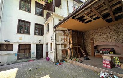 HEYKELDE SATILIK 3 KATLI 300 m2 TARİHİ BİNA