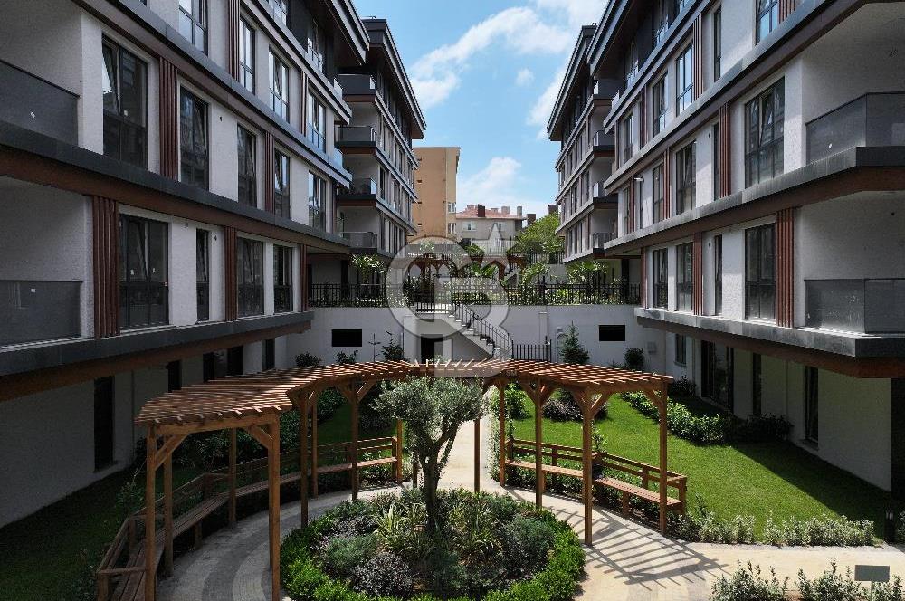 ÇAMLICA ADEN KONAKLARI SİTESİ SATILIK 4+1 ÇATI DUBLEX DAİRE