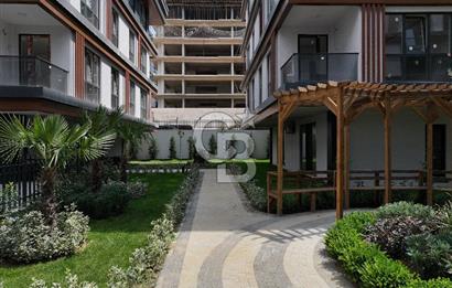 ÇAMLICA ADEN KONAKLARI SİTESİ SATILIK 4+1 ÇATI DUBLEX DAİRE