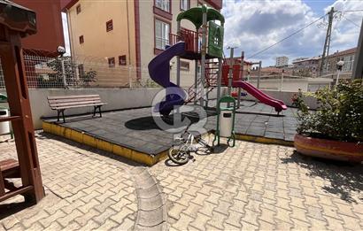 FATİH SULTAN KULELERİ SİTESİNDE FERAH 3+1 SATILIK DAİRE