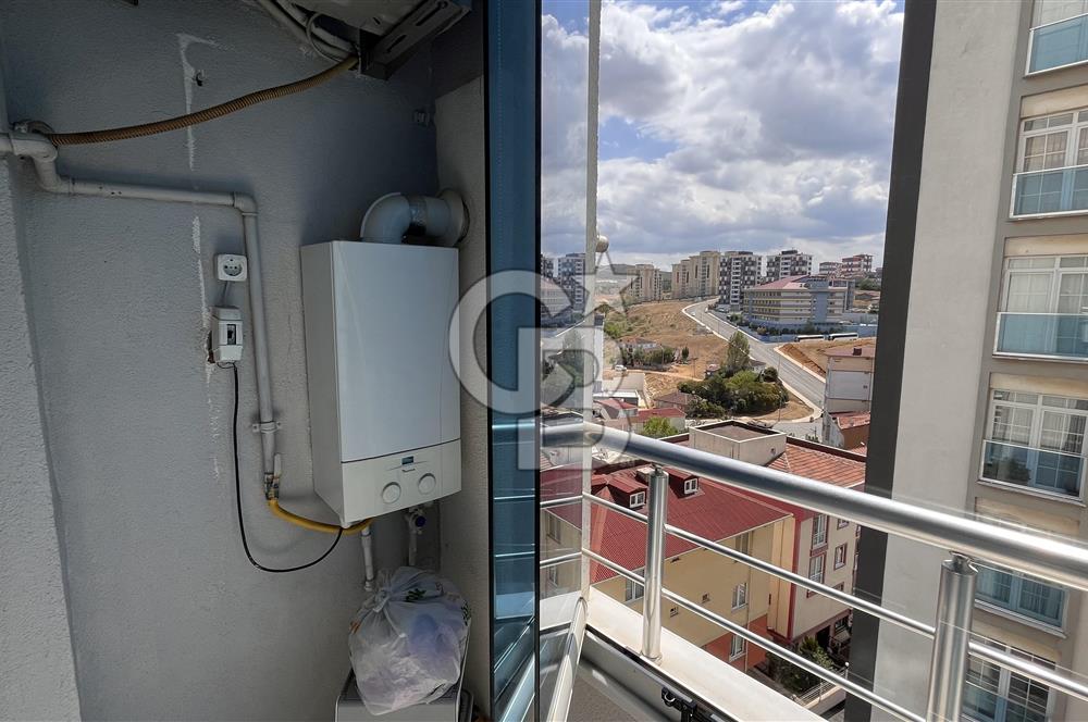 FATİH SULTAN KULELERİ SİTESİNDE FERAH 3+1 SATILIK DAİRE
