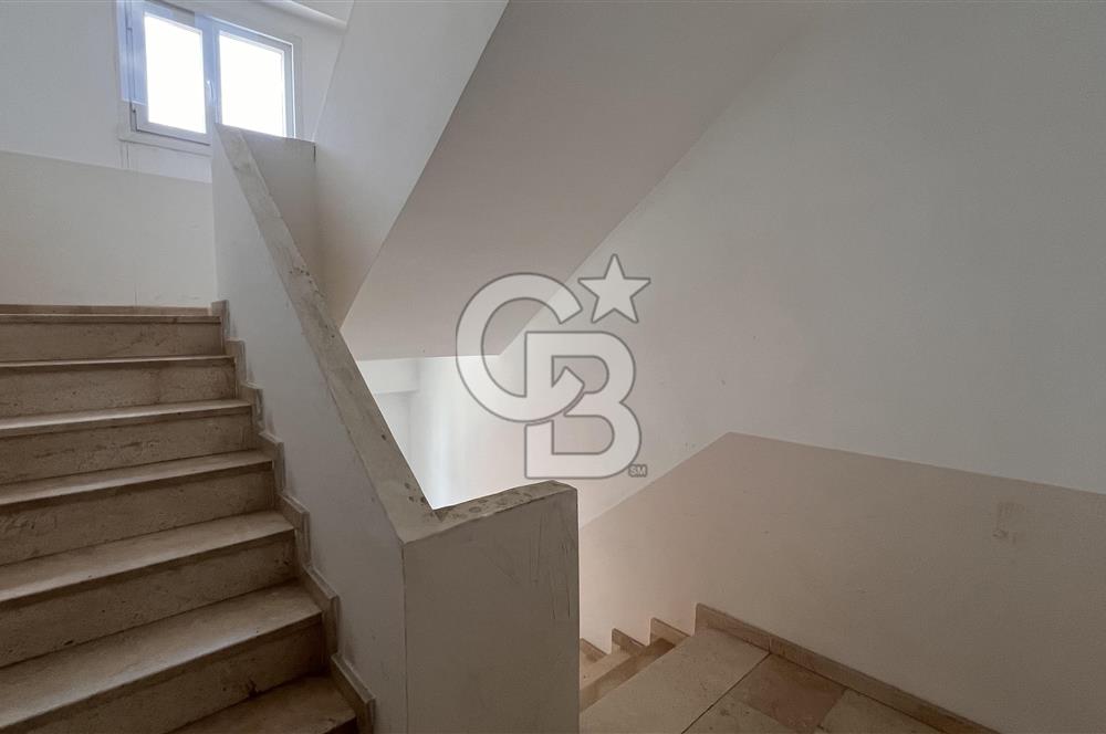 FATİH SULTAN KULELERİ SİTESİNDE FERAH 3+1 SATILIK DAİRE