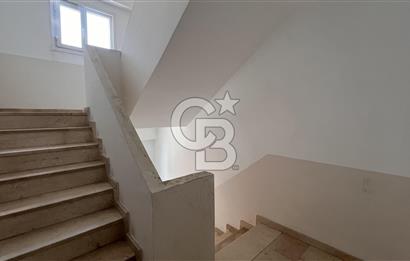 FATİH SULTAN KULELERİ SİTESİNDE FERAH 3+1 SATILIK DAİRE