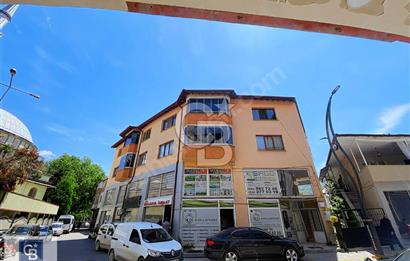 Sapanca Çayiçi Kayacan Caddesinde Satılık Daire