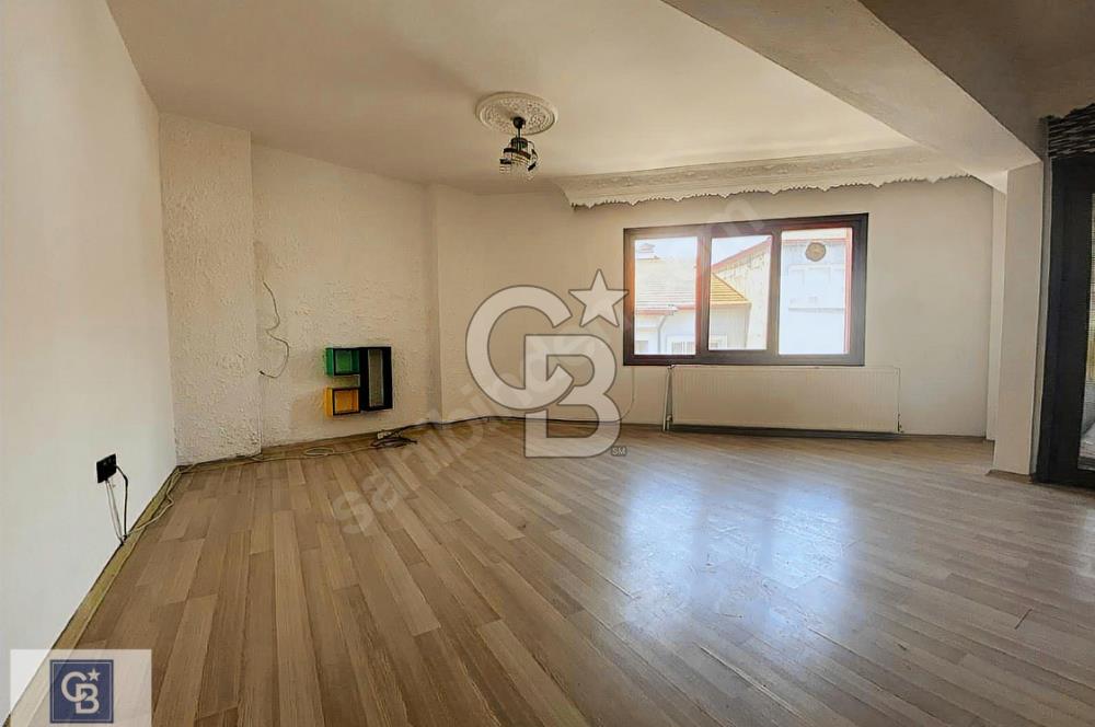 Sapanca Çayiçi Kayacan Caddesinde Satılık Daire