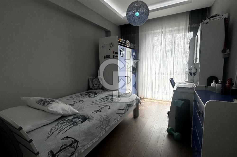 Balkon Dahil Yerden Isıtmalı Masrafsız NaviTower 15.Kat 3+1