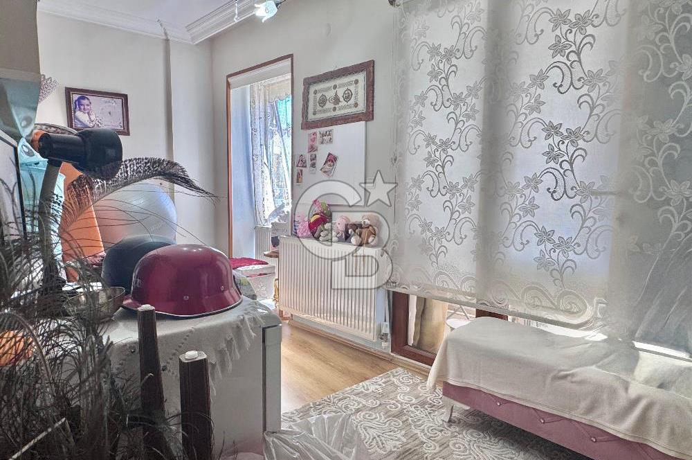 Karşıyaka Nergiz'de Doğalgazlı Ebeveyn Banyolu Satılık 2+1 Daire