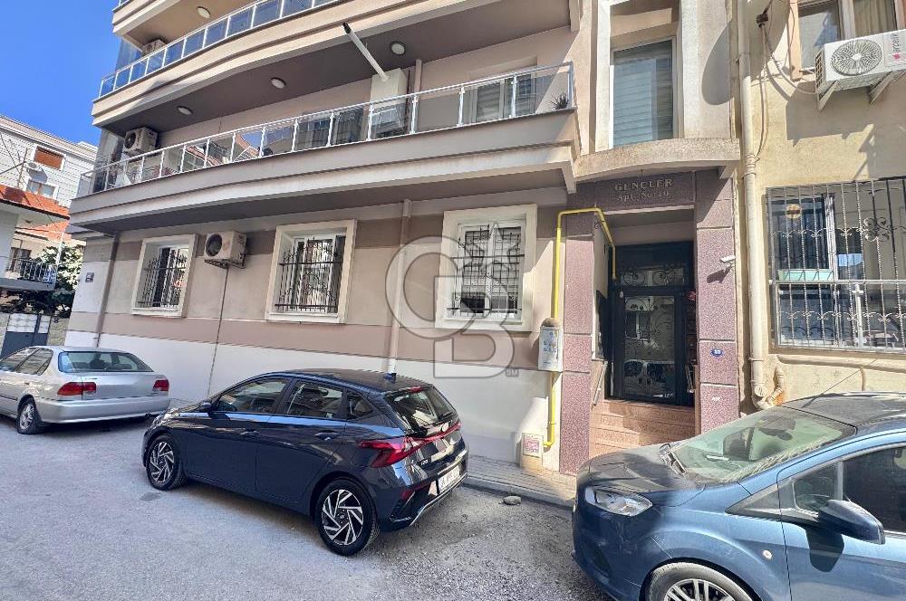 Karşıyaka Nergiz'de Doğalgazlı Ebeveyn Banyolu Satılık 2+1 Daire