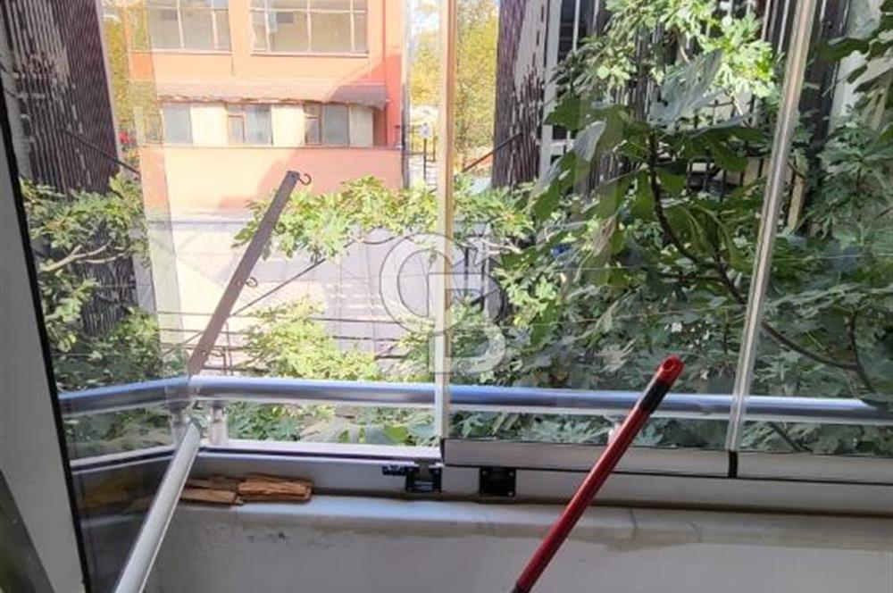 Maltepe Merkez Satılık Geniş Balkonlu 2+1 Masrafsız Oturumluk