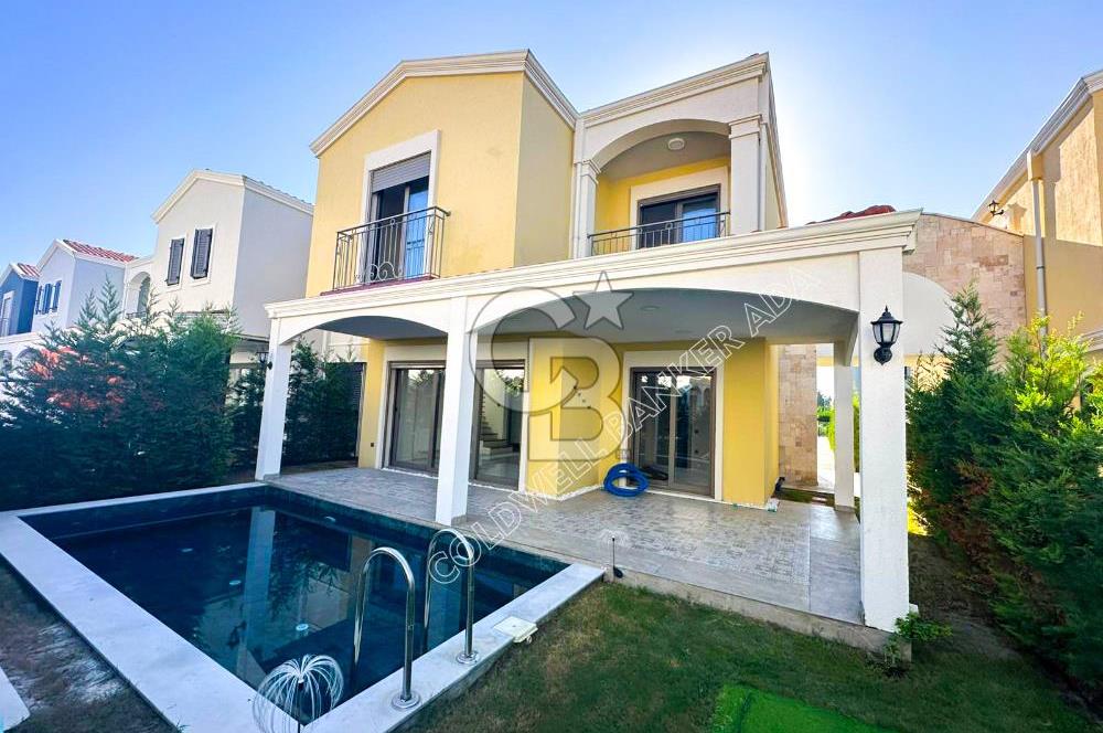 Kuşadası Karaovada Özel Havuzlu Villa