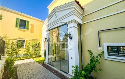 Kuşadası Karaovada Özel Havuzlu Villa