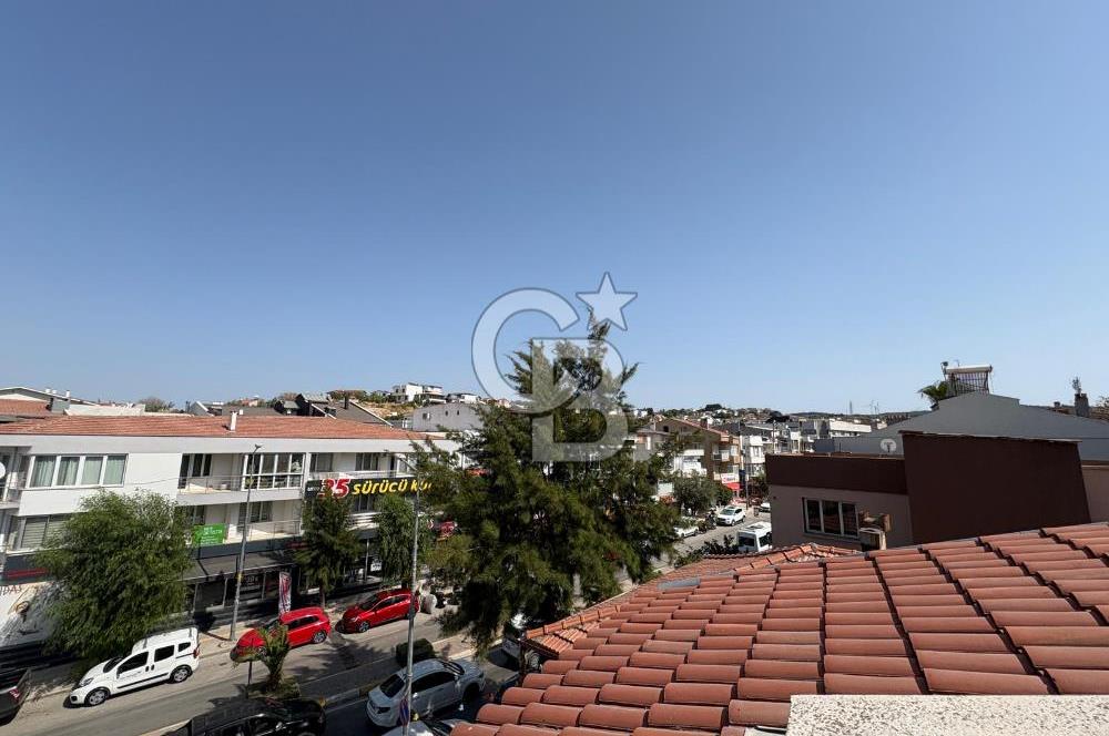 URLA MERKEZDE KİRALIK ÇATI KATI 1+1 DAİRE