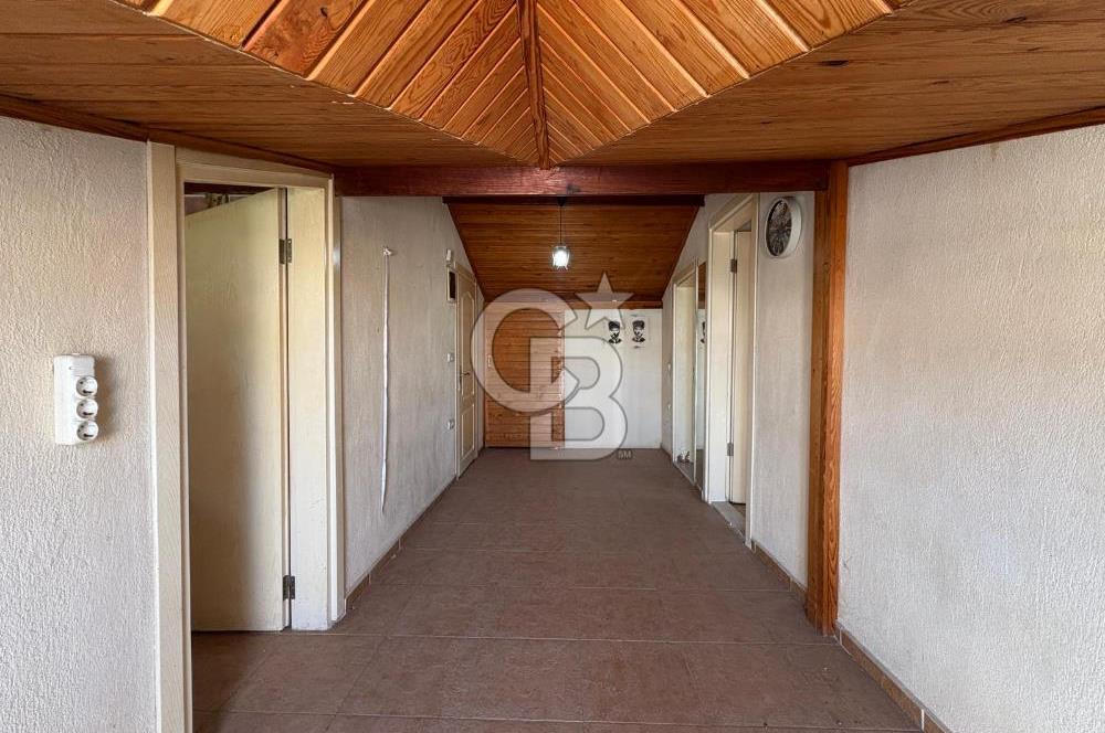 URLA MERKEZDE KİRALIK ÇATI KATI 1+1 DAİRE