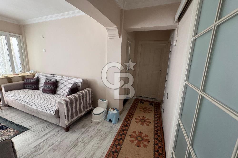 Çiğli Aydınlık Evler'de Satılık 2+1 Daire – Yeni Tadilatlı