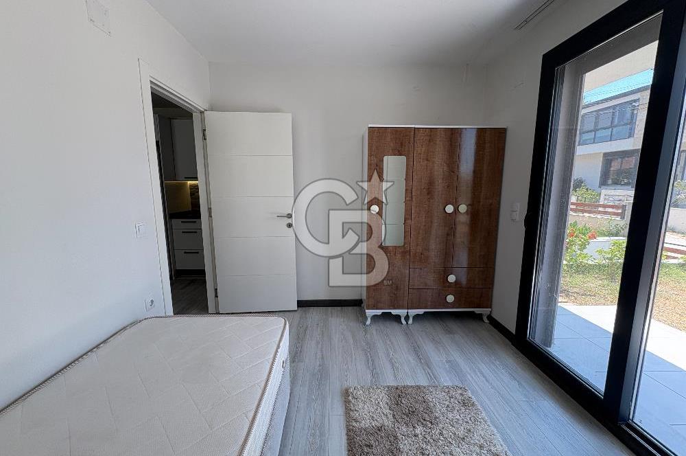 URLA MERKEZDE 1+1 EŞYALI BAHÇELİ KİRALIK DAİRE