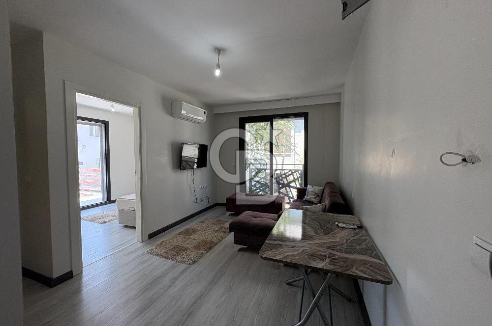 URLA MERKEZDE 1+1 EŞYALI BAHÇELİ KİRALIK DAİRE