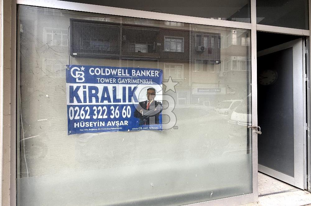 KADIKÖY MAHALLESİNDE BAĞDAT CADDESİNE YAKIN KİRALIK DÜKKAN