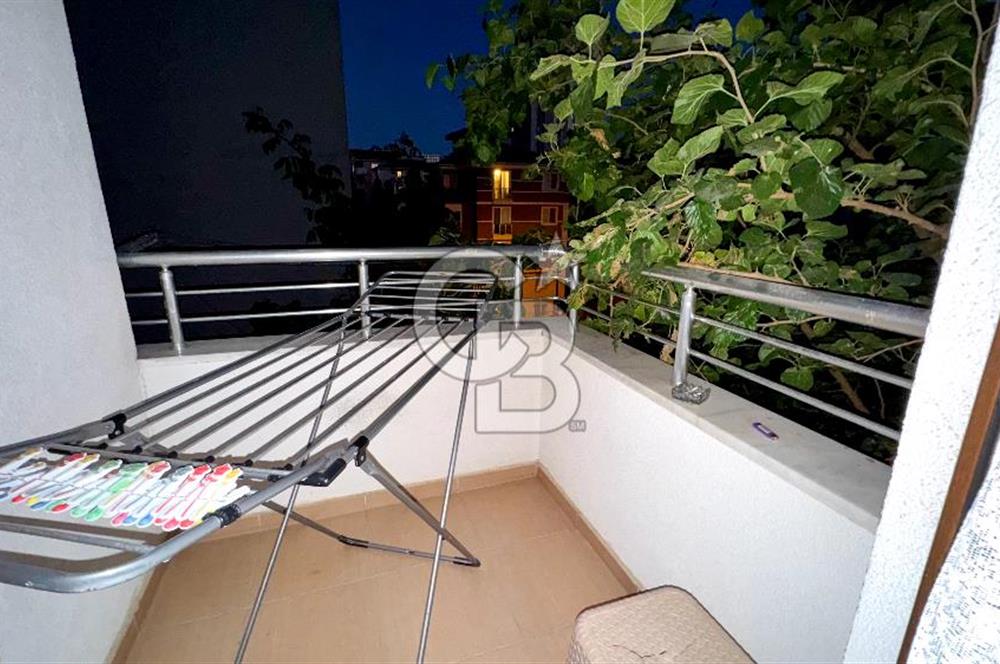 CEVİZLİ'DE SATILIK 2+1 ARA KAT DAİRE