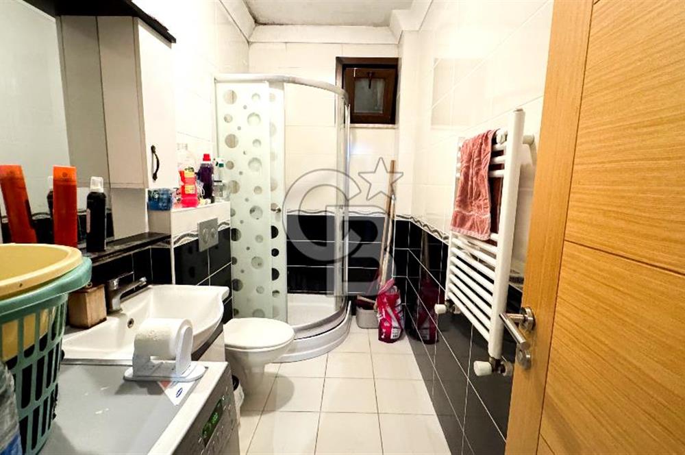 CEVİZLİ'DE SATILIK 2+1 ARA KAT DAİRE