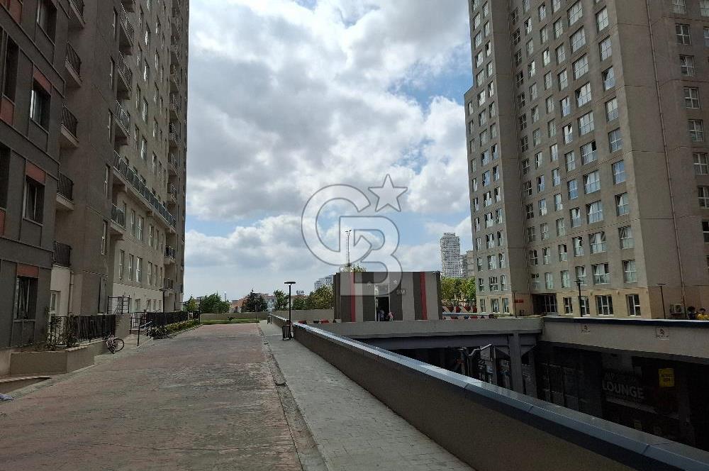 NLOGO Sitesi ŞEHİR + GÖL MANZARALI 3+1 SATILIK TADİLATLI DAİRE