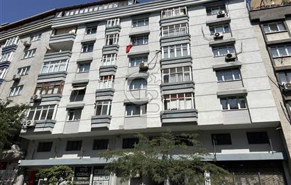 Gaziosmanpaşa Merkez Mahallesinde Satılık 4+1 Dubleks Daire