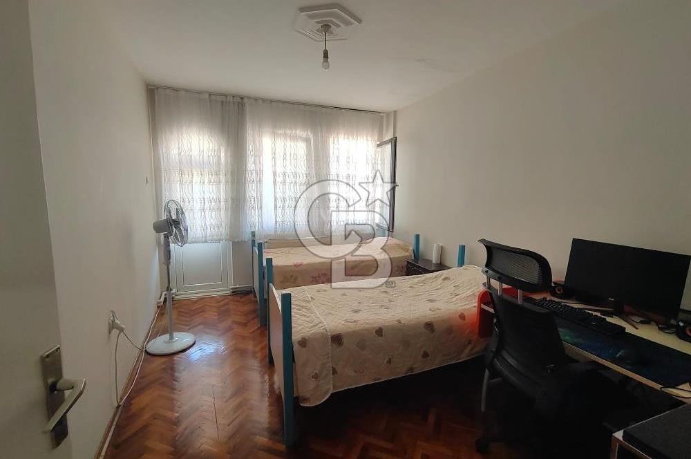EMİRSULTAN DAVUTKADI SATILIK 4+1 BAKIMLI KULLANIŞLI DAİRE