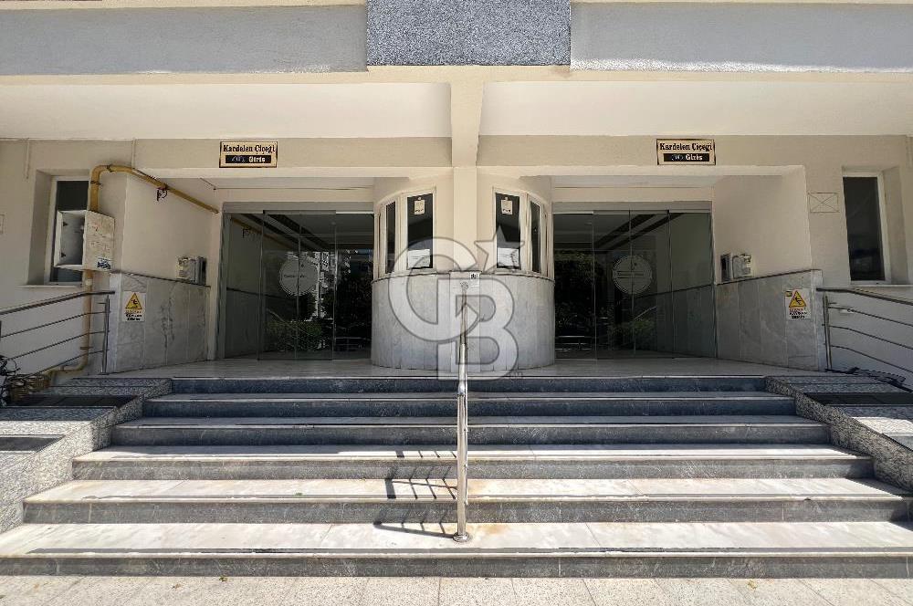Yeni Girne Caddesi Yakını 3+1 Geniş Ferah Kiralık Daire