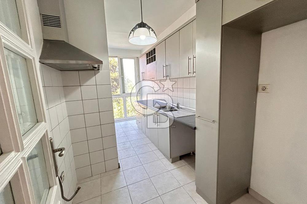 Ataköy 4.Kısım'da Bakımlı Tadilatlı 2+1 Kiralık Daire