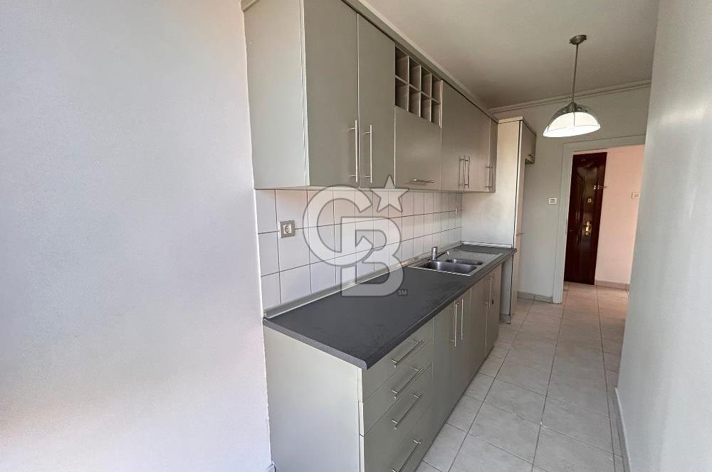 Ataköy 4.Kısım'da Bakımlı Tadilatlı 2+1 Kiralık Daire