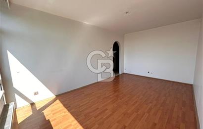Ataköy 4.Kısım'da Bakımlı Tadilatlı 2+1 Kiralık Daire