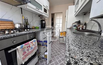 Çiğli Aydınlık Evler'de Satılık 2+1 Daire – Yeni Tadilatlı