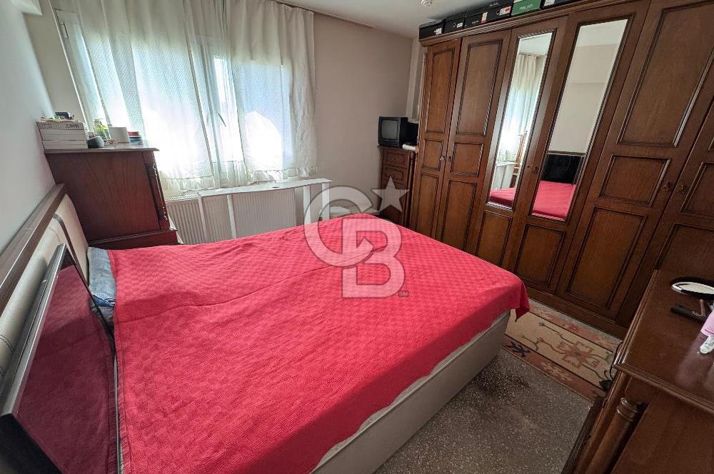 Çiğli Aydınlık Evler'de Satılık 2+1 Daire – Yeni Tadilatlı
