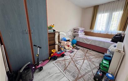 Çiğli Aydınlık Evler'de Satılık 2+1 Daire – Yeni Tadilatlı